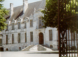 La Cour d'honneur de l'Abbaye
